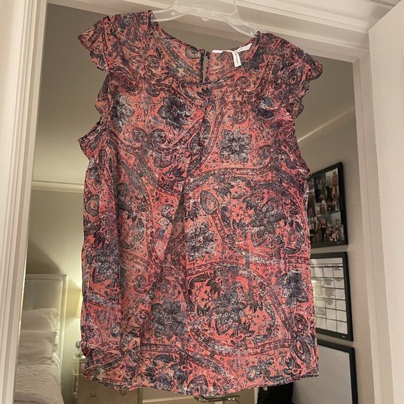 BCBGeneration Crossover Pleat Ruffle Sleeve Top - Picture 3 of 5